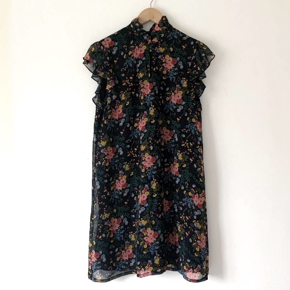 Floral Ruffle Sleeve Dress - Picture 6 of 10